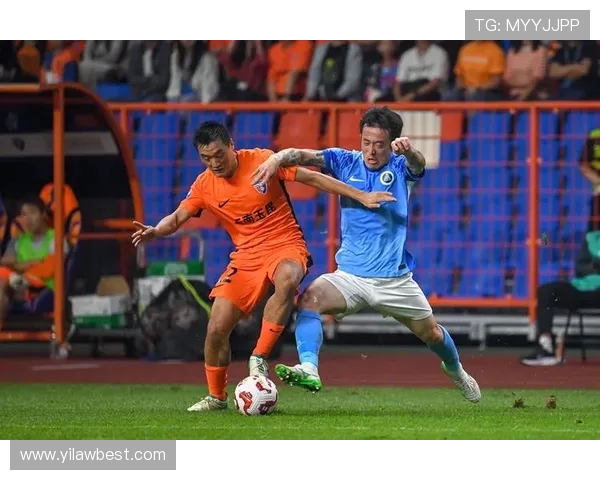 深圳足球队耐力对比深度解析揭示球队训练与比赛表现的关系 深圳足球队耐力对比深度解析揭示球队训练与比赛表现的关系