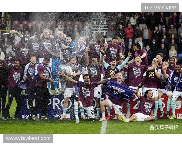 利兹联队与伯恩利的激烈对决展现英超球队的竞争魅力与战术较量