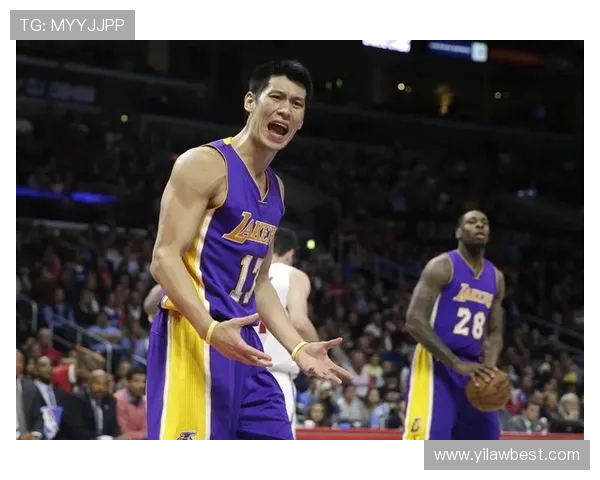 林书豪加盟湖人后首战精彩回顾与表现分析