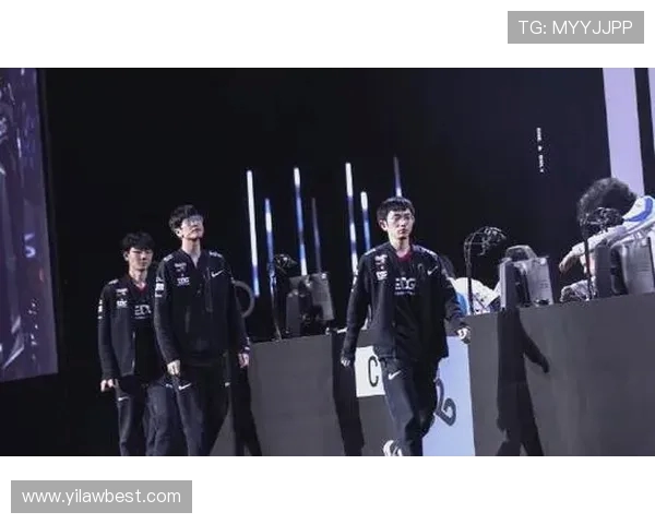 全球总决赛回顾:EDG战术布局与表现深度解析 全球总决赛回顾:EDG战术布局与表现深度解析