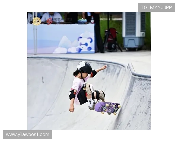 成都滑板队心理素质探讨：如何在竞技中保持冷静与自信